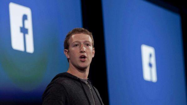 Facebook, spunta documento del 2016: "Crescita a ogni costo" | Zuckerberg: "Mai creduto che fine giustifichi mezzi"