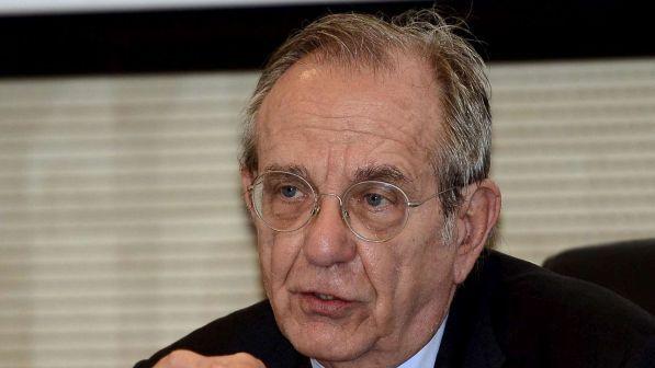Padoan: "Senza coperture ci puniranno i mercati prima dell'Ue"