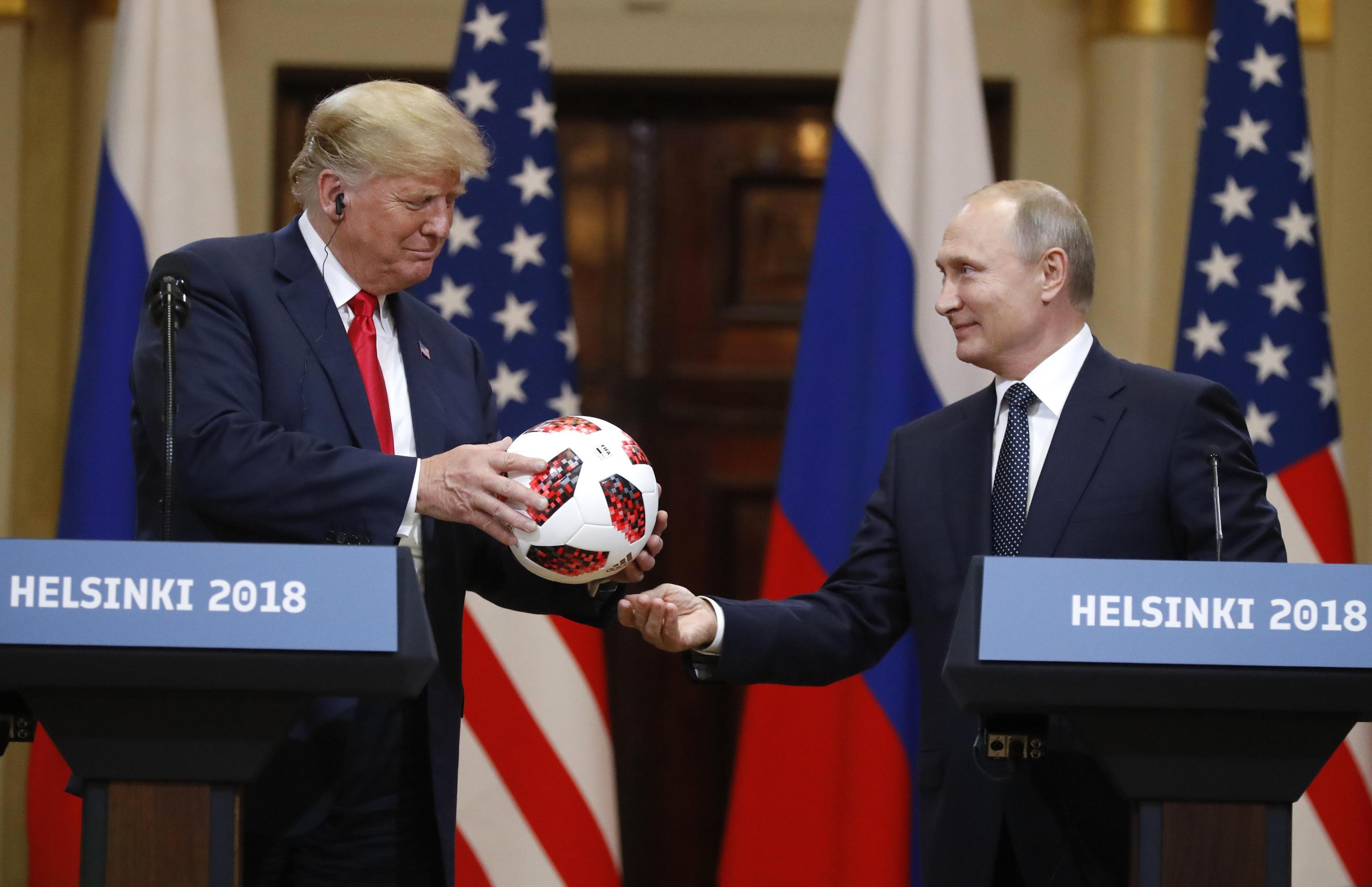 Pallone spia di Putin a Trump? Scoppia la polemica negli Usa