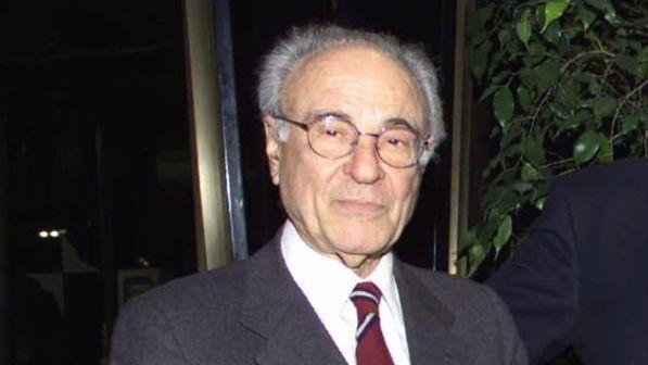 Siena, è morto lo storico Rosario Villari: il meridionalista aveva 92 anni