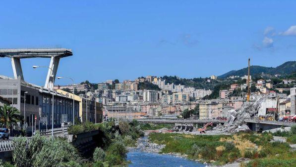 Crollo ponte a Genova, c'è un nuovo indagato: è dirigente Mit