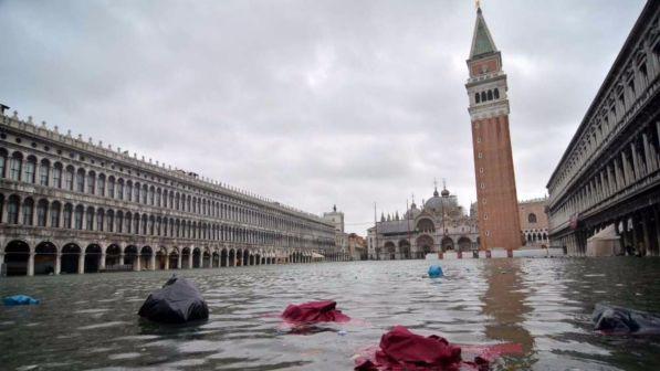 Clima, allarme per il Mediterraneo: "Il Nord Adriatico si alzerà di un metro e mezzo entro il 2100"
