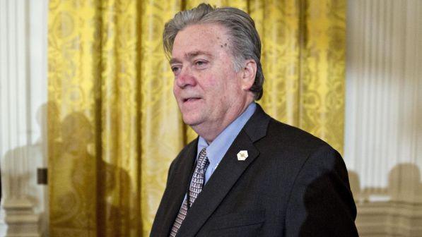 Russiagate, Steve Bannon attacca: "Trump antipatriottico". Il presidente Usa: "Ha perso la testa"