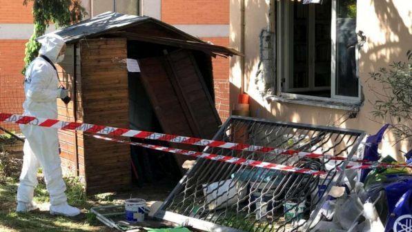 Furto Monterotondo, trovata l'auto dei ladri: CC cercano impronte
