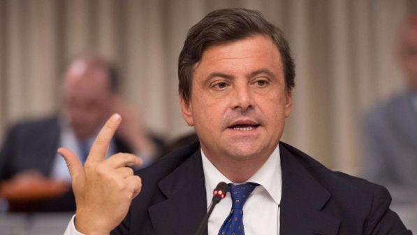 Almaviva, il ministro Calenda: "L'azienda ritirerà i trasferimenti"