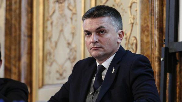 Scontro sulla Tav, la Lega: "Va fatta" e il M5s: "Piuttosto andiamo a casa"