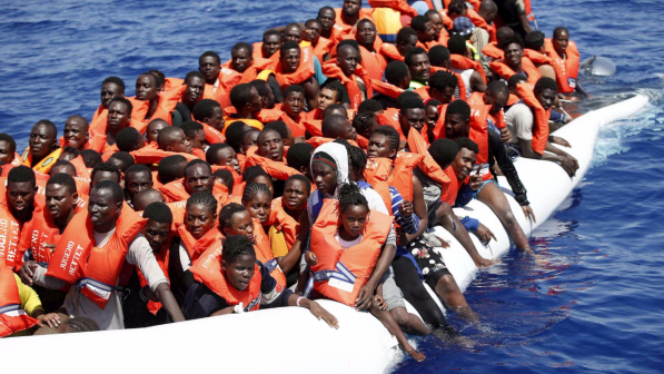 Migranti, Guardia Costiera: 534 tratti in salvo, recuperati 5 corpi