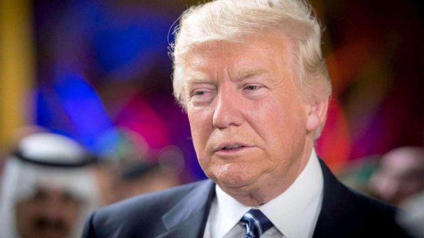 Accordi clima, Trump: "Sto sentendo entrambe le parti, poi deciderò"