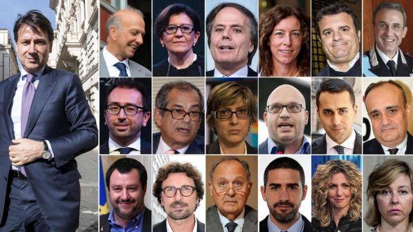 Governo, si allunga l'ombra del rimpasto: Toninelli rischia la poltrona prima delle europee