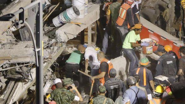 Terremoto in Messico, Protezione civile: bilancio sale a 337 morti
