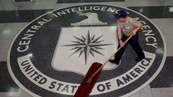 Iran: "Arrestate e condannate 17 spie addestrate dalla Cia"