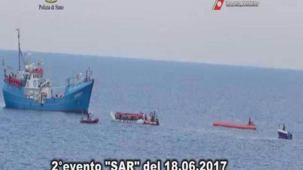 Caso Iuventa-migranti, la Ue con l'Italia: "Fiducia nelle autorità"