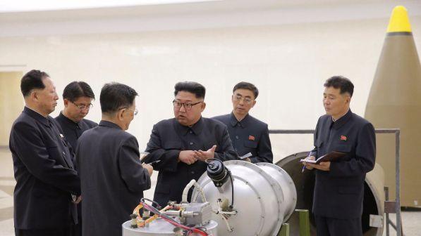 Crisi Corea del Nord, Cina taglia export petrolio e stop al tessile
