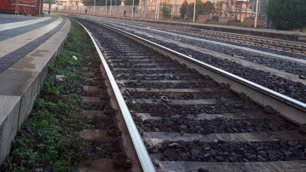 Cedono i binari, bloccata la linea ferroviaria Bologna-Prato