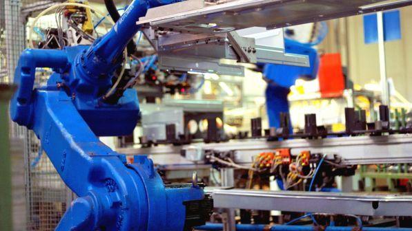 Contratti, accordo tra Confindustria e sindacati sul nuovo modello