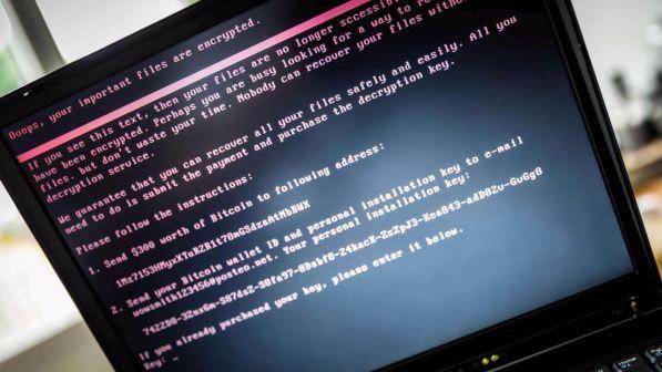 Web, hackerato il sito dell'azienda leader degli anti-virus: "Offline chi contribuisce al controllo delle masse"