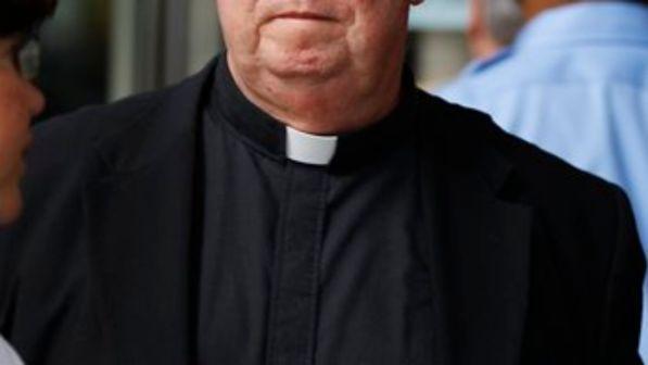 Scandalo pedofilia in chiesa, vittima: lettera papa non dà soluzioni