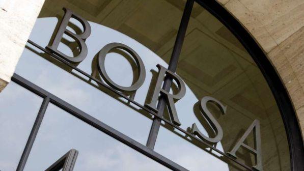 Borsa, Milano chiude in lieve rialzo: Ftse Mib +0,04%, All Share +0,18%