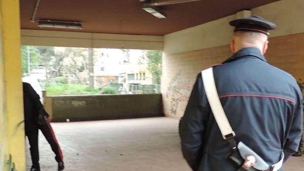 Sola in casa a Natale a 90 anni, chiama i carabinieri: "Mi fate compagnia?"