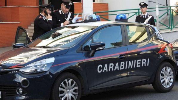 Lucca, bulli picchiano un 14enne per costringerlo a lasciare fidanzata