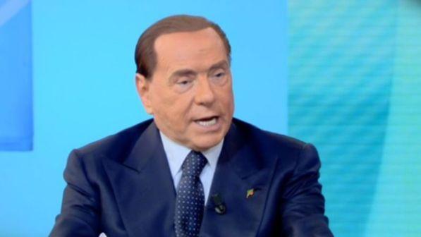 Berlusconi: "La flat tax è il nostro primo obiettivo, spingerà la crescita"