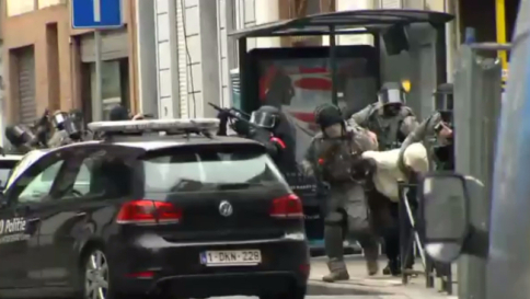 L'arresto di Salah ripreso in un video