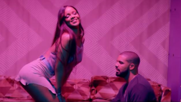 Rihanna, trasparenze e twerking con Drake nel nuovo video "Work"