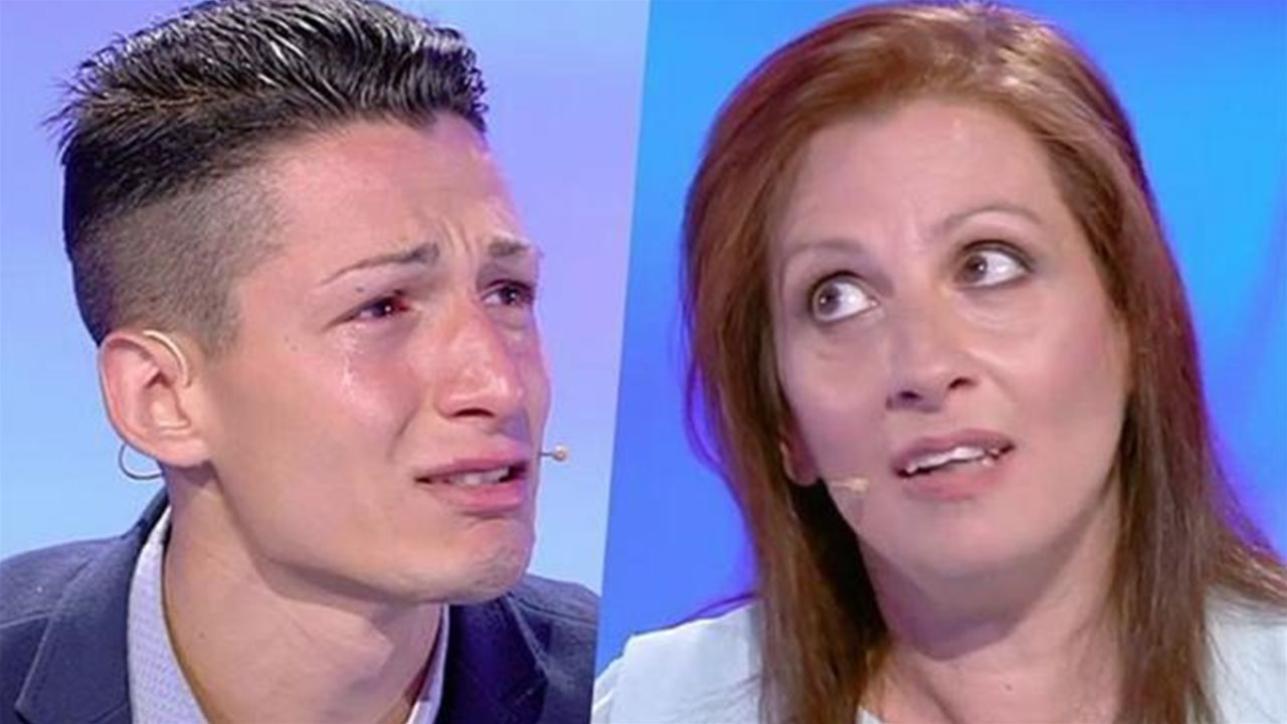 Cè Posta Per Te Cristian Cerca La Madre Che Lo Ha