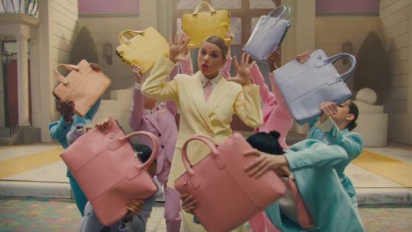 Taylor Swift batte ogni record su Youtube con il videoclip di "Me!"