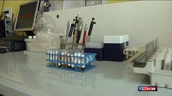 Roma, una vittima dell'untore Hiv: "Mi ha contagiata a soli 14 anni"