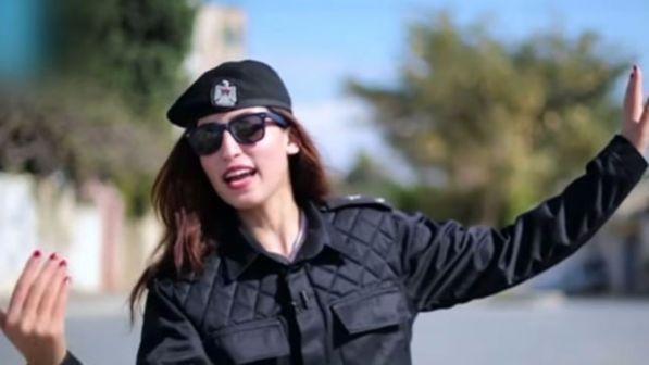 Riham, comica 19enne di Gaza: quando far ridere diventa forma di ribellione