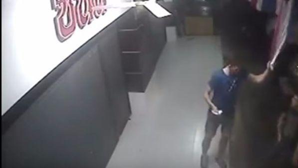 Thailandia, i due turisti italiani restano in cella in attesa di essere rimpatriati