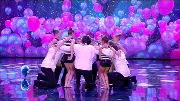 "Tu si que vales", tra emozione e stupore gli ultimi talenti si lanciano in finale