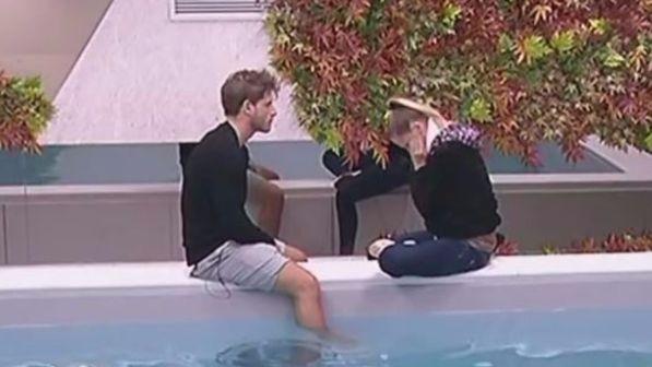 "Grande Fratello Vip": crollo emotivo per Laura e Asia