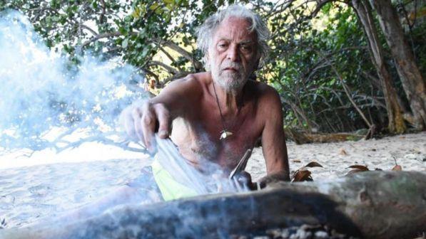 "Isola dei famosi", Fogli tradito dalla moglie? Lei sbarca in Honduras