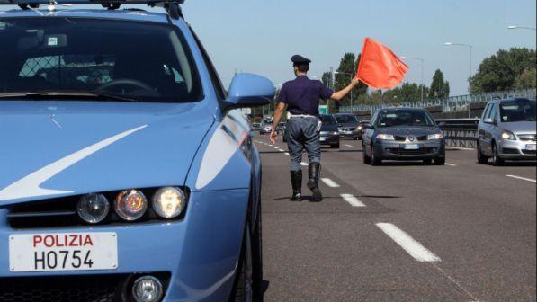 Persona investita da un Tir, chiuso un tratto della A13 a Bologna