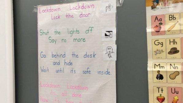 Usa, filastrocca a scuola per insegnare ai bimbi cosa fare in caso di sparatoria