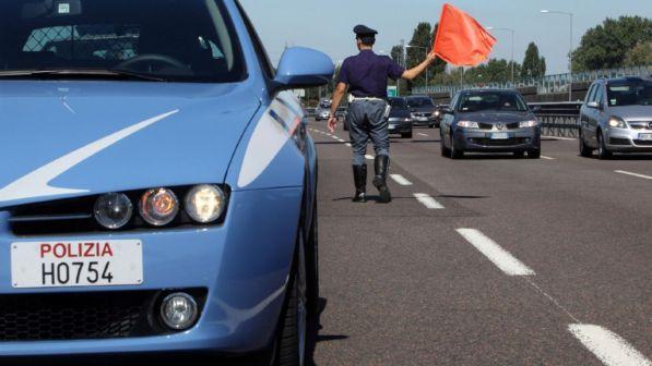 Savona, due migranti nascosti in rimorchio tir diretto a Ventimiglia