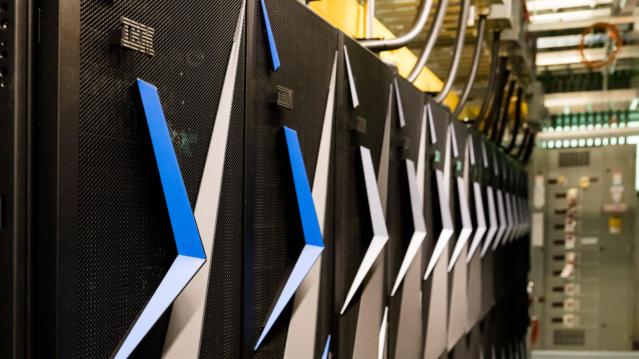 E' americano il supercomputer più veloce al mondo: battuta la Cina