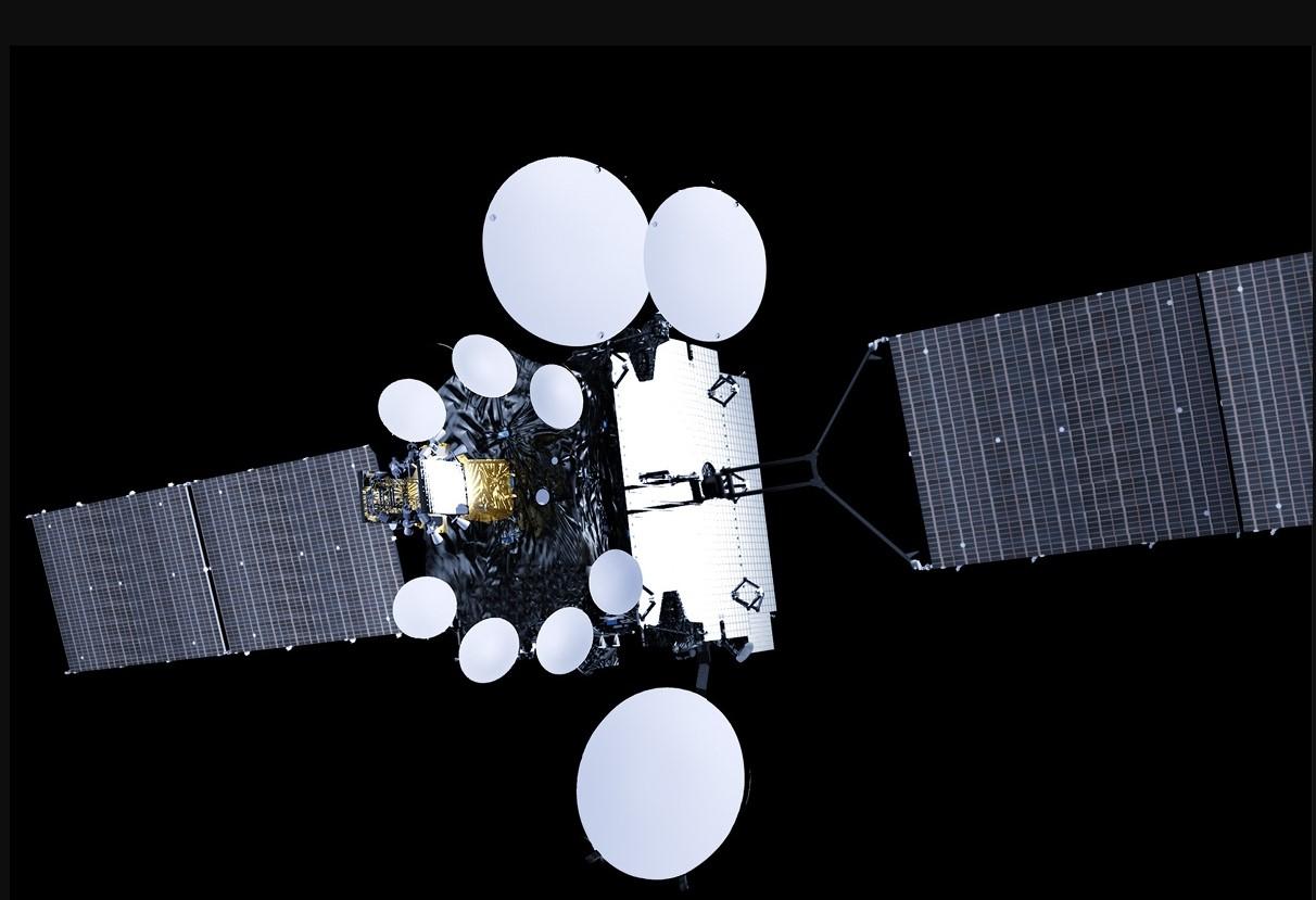 Parigi: "Spionaggio russo su satellite militare franco-italiano"