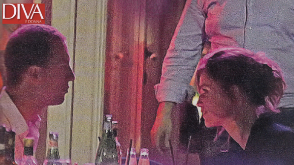 Bianca Vitali con un altro... Dov'è il marito Stefano Accorsi?