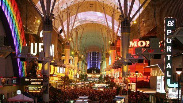 Usa, chiude l’ultimo peep show di Las Vegas dopo 40 anni di attività