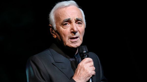 Charles Aznavour, 70 anni di carriera: la celebrazione all'Arena di Verona