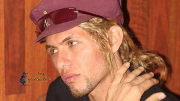 Ucciso perché troppo occidentale, la tragica morte del Brad Pitt iracheno
