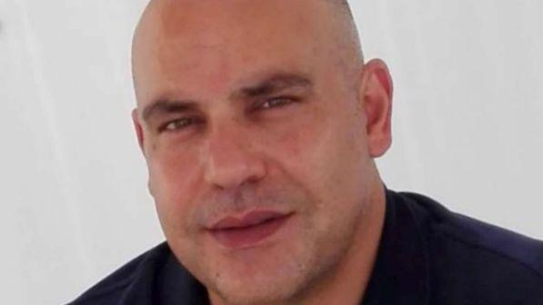 Lecce, nigeriano sventa una rapina in un supermercato: il titolare lo assume