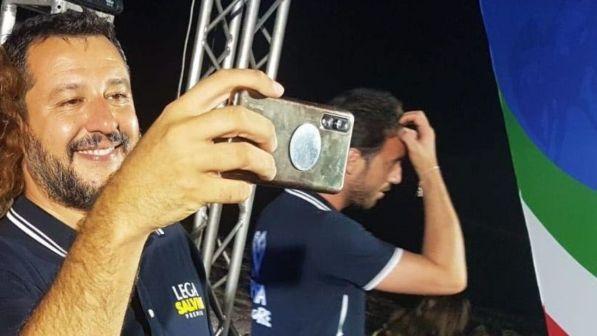 Niente stanza in affitto a Roma a una studentessa per un selfie con Salvini