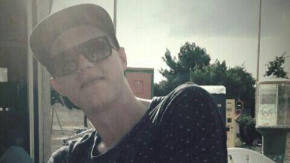 Roma, scavalca cancello per entrare al rave della Sapienza: morto 26enne