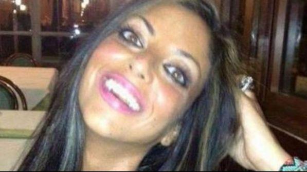 Video hot, archiviazione vicina, pm: "Diffusi da Tiziana e dal fidanzato"