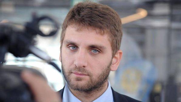 Inchiesta rifiuti in Campania, Roberto De Luca si dimette