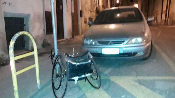 Cagliari, ladri riportano la bici-carrozzina all'atleta disabile Walter Puddu